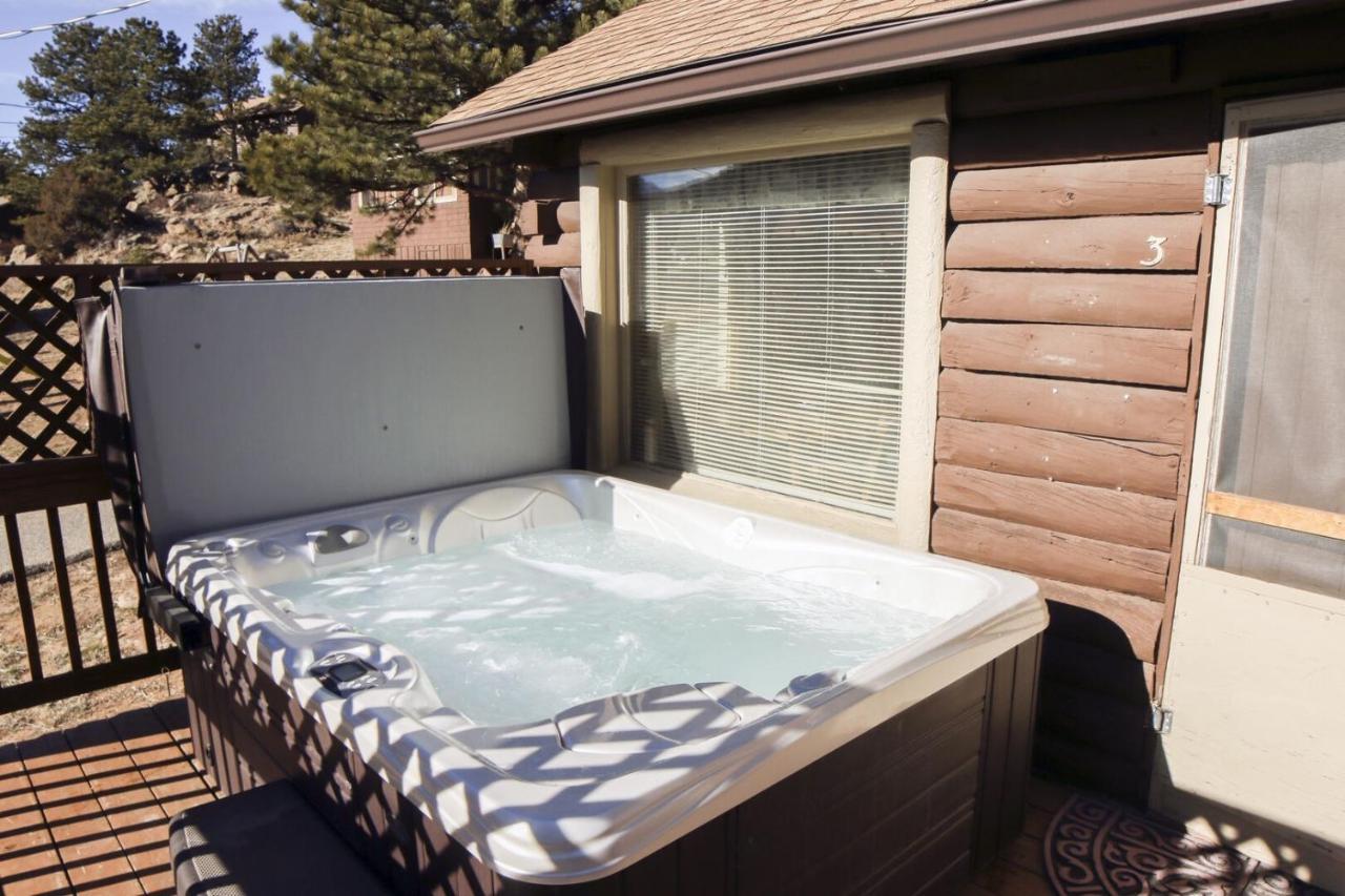 Lazy R Cottages With Hot Tubs By Rocky Mountain Resorts Estes Park Pokoj fotografie
